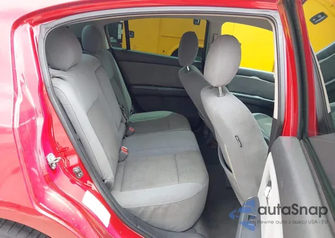 2010 Nissan Sentra 2.0S from USA, damaged, VIN 3N1AB6AP0AL631352